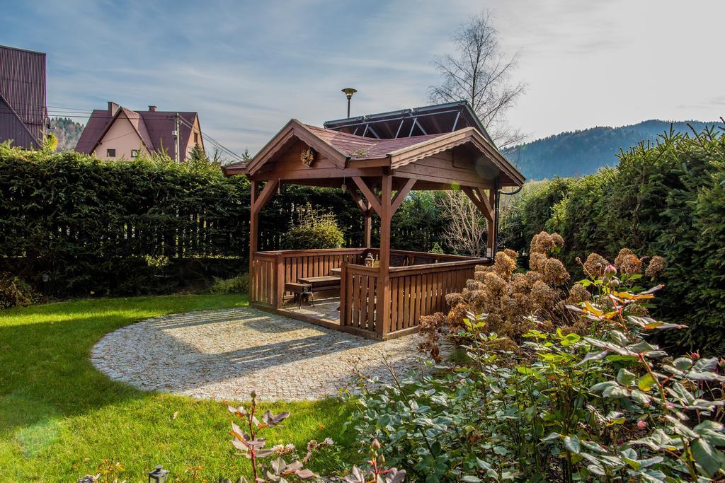 Willa Nad Popradem Bed & Breakfast Piwniczna-Zdroj Exterior foto