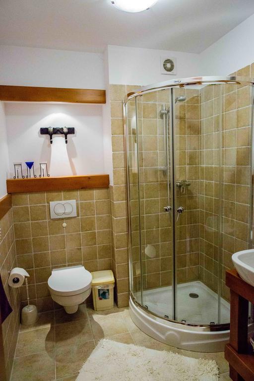 Willa Nad Popradem Bed & Breakfast Piwniczna-Zdroj Exterior foto